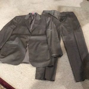 COPY - Mens Stafford olive with pinstripes. 44 Long jacket, 38 X 32 pants.